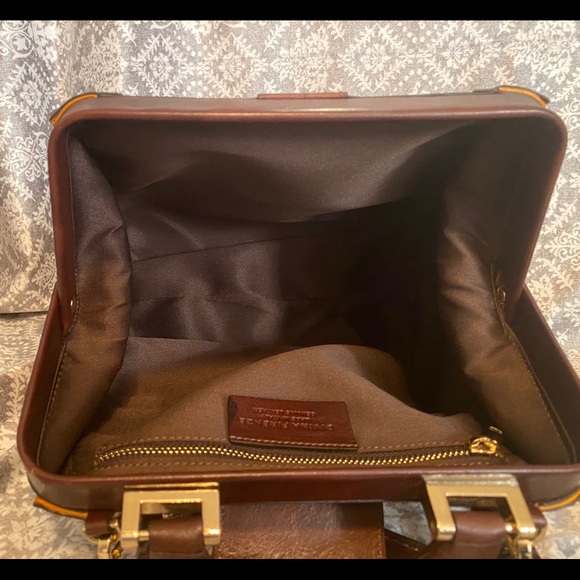 Davina Firenze Satchel - Picture 4 of 4